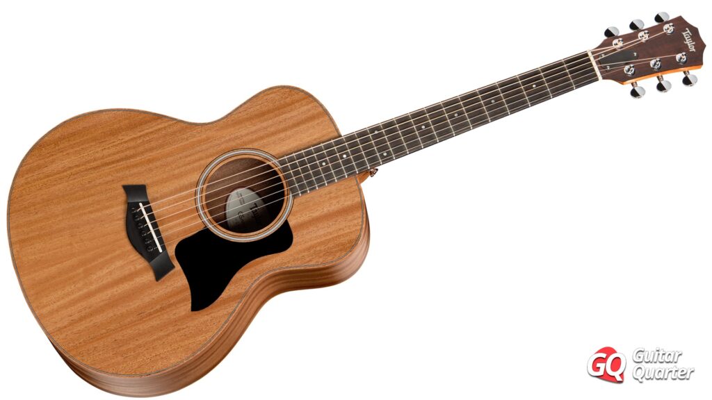 Taylor GS Mini Mahogany: top in mogano massiccio con fondo e fasce in sapelli laminato.